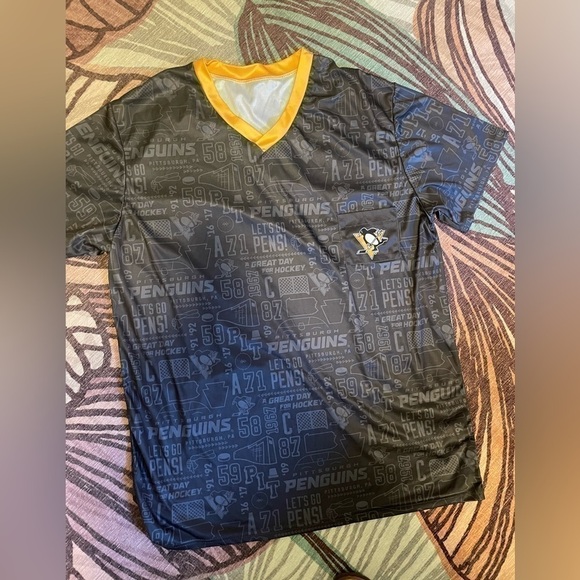 Pittsburgh Penguin Scrub Top - Picture 3 of 5